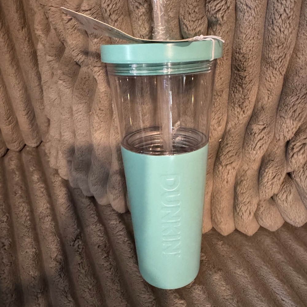Dunkin' Aqua Tumbler with Straw